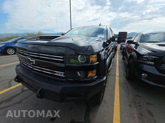 2017 Chevrolet Silverado 2500HD LTZ Crew Cab Medium Bed 1LZ