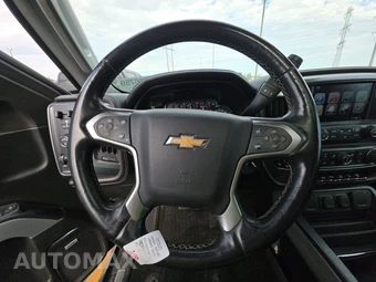 2017 Chevrolet Silverado 2500HD LTZ Crew Cab Medium Bed 1LZ - miniatura 10