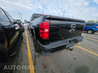 2017 Chevrolet Silverado 2500HD LTZ Crew Cab Medium Bed 1LZ - miniatura 6