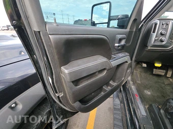 2017 Chevrolet Silverado 2500HD LTZ Crew Cab Medium Bed 1LZ - miniatura 9