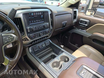 2017 Chevrolet Silverado 2500HD LTZ Crew Cab Medium Bed 1LZ - miniatura 10
