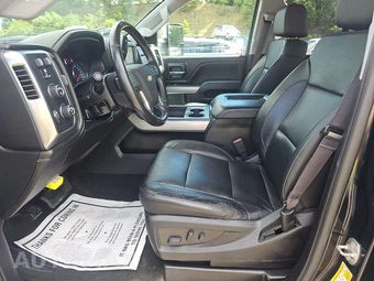 2017 Chevrolet Silverado 2500HD LTZ Extended Cab Medium Bed 1LZ - miniatura 13