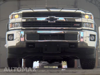 2017 Chevrolet Silverado 2500HD LTZ Extended Cab Medium Bed 1LZ - miniatura 3