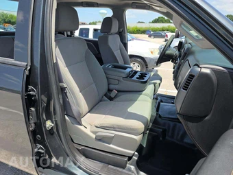 2017 Chevrolet Silverado 2500HD WT Crew Cab Long Bed 1WT - miniatura 18