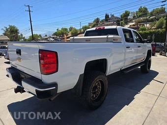 2017 Chevrolet Silverado 2500HD WT Crew Cab Long Bed 1WT - miniatura 3