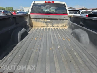 2017 Chevrolet Silverado 2500HD WT Extended Cab Long Bed 1WT – miniatura 16