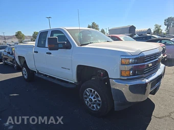 2017 Chevrolet Silverado 2500HD WT Extended Cab Medium Bed 1WT - miniatura 3