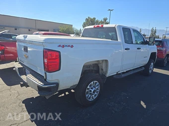 2017 Chevrolet Silverado 2500HD WT Extended Cab Medium Bed 1WT - miniatura 4