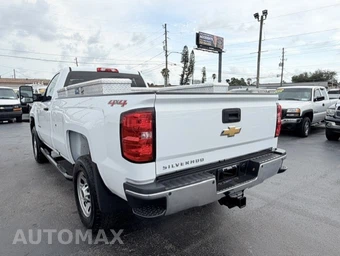 2017 Chevrolet Silverado 2500HD WT Regular Cab Long Bed 1WT - miniatura 8