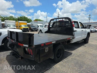 2017 Chevrolet Silverado 3500HD Cab Chassis WT Crew Cab 1WT DRW - miniatura 3