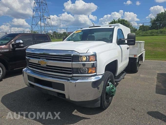2017 Chevrolet Silverado 3500HD Cab Chassis WT Regular Cab 1WT DRW
