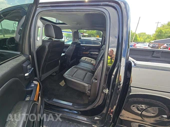 2017 Chevrolet Silverado 3500HD High Country Crew Cab Long Bed DRW - miniatura 13