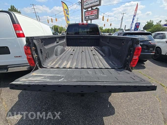 2017 Chevrolet Silverado 3500HD High Country Crew Cab Long Bed DRW - miniatura 14