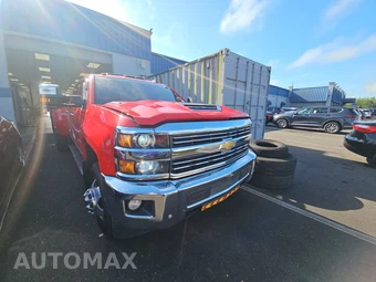 2017 Chevrolet Silverado 3500HD LTZ Crew Cab Long Bed 1LZ DRW - miniatura 3