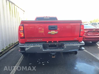 2017 Chevrolet Silverado 3500HD LTZ Crew Cab Long Bed 1LZ DRW - miniatura 5
