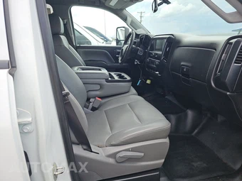 2017 Chevrolet Silverado 3500HD WT Crew Cab Long Bed 1WT - miniatura 8