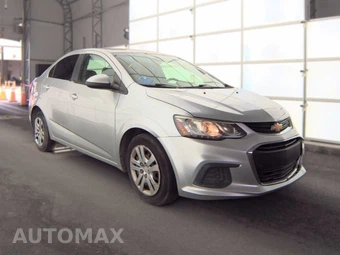 2017 Chevrolet Sonic LS Sedan 1SB – miniatura 3