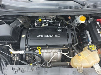 2017 Chevrolet Sonic LS Sedan 1SB - miniatura 15