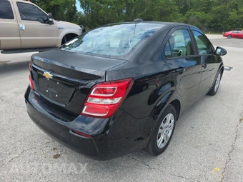 2017 Chevrolet Sonic LS Sedan 1SB - miniatura 4