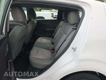 2017 Chevrolet Sonic LT Hatchback 1FL – miniatura 10