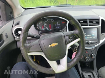 2017 Chevrolet Sonic LT Hatchback 1FL – miniatura 30