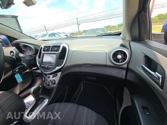 2017 Chevrolet Sonic LT Sedan 1SD - miniatura 19