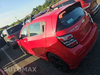 2017 Chevrolet Sonic Premier Hatchback 1SF - miniatura 6