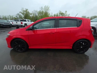 2017 Chevrolet Sonic Premier Hatchback 1SF – miniatura 3