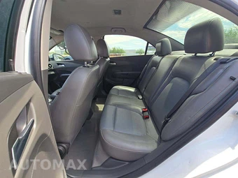 2017 Chevrolet Sonic Premier Sedan 1SF - miniatura 7