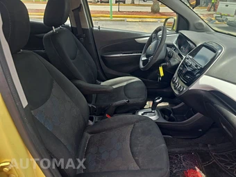 2017 Chevrolet Spark 1LT 1SD - miniatura 8