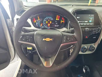 2017 Chevrolet Spark 1LT 1SD - miniatura 10