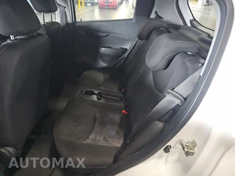2017 Chevrolet Spark 1LT 1SD - miniatura 13