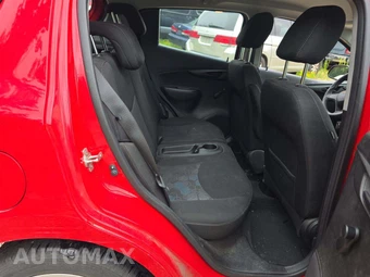 2017 Chevrolet Spark LS 1SB – miniatura 13