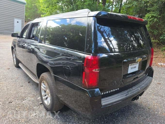2017 Chevrolet Suburban 1500 LS 1LS - miniatura 2