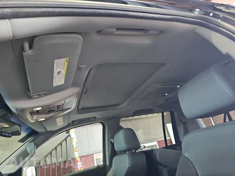2017 Chevrolet Suburban 1500 LT 1LT - miniatura 18