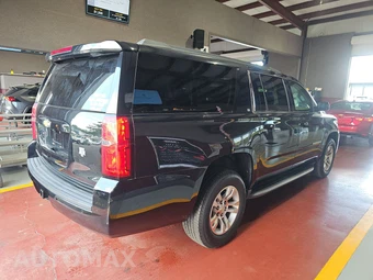 2017 Chevrolet Suburban 1500 LT 1LT - miniatura 4