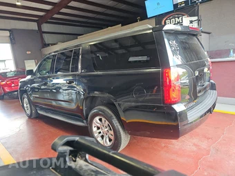 2017 Chevrolet Suburban 1500 LT 1LT - miniatura 6