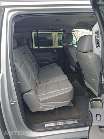 2017 Chevrolet Suburban 1500 LT 1LT - miniatura 17