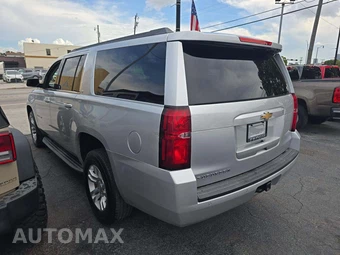 2017 Chevrolet Suburban 1500 LT 1LT - miniatura 2
