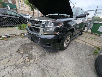 2017 Chevrolet Suburban 1500 LT 1LT - miniatura 24