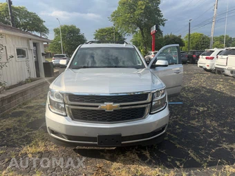 2017 Chevrolet Suburban 1500 LT 1LT - miniatura 2