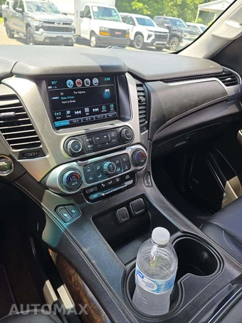 2017 Chevrolet Suburban 1500 LT 1LT - miniatura 10