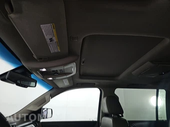 2017 Chevrolet Suburban 1500 LT 1LT - miniatura 18