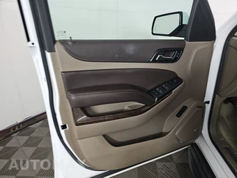 2017 Chevrolet Suburban 1500 LT 1LT - miniatura 9