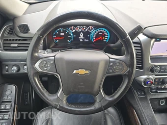 2017 Chevrolet Suburban 1500 LT 1LT - miniatura 10
