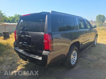 2017 Chevrolet Suburban 1500 LT 1LT - miniatura 3
