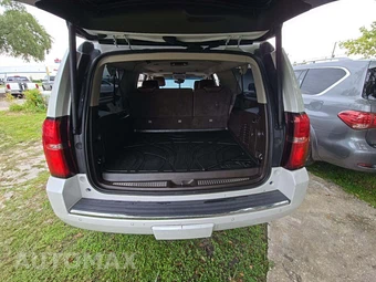 2017 Chevrolet Suburban 1500 Premier 1LZ - miniatura 15