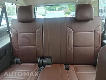 2017 Chevrolet Suburban 1500 Premier 1LZ - miniatura 17