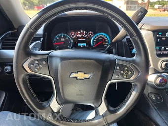 2017 Chevrolet Tahoe LT 1LT - miniatura 2