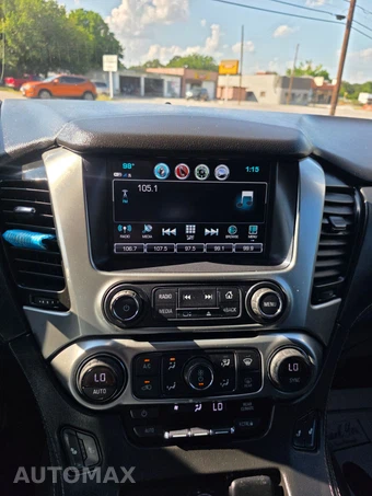 2017 Chevrolet Tahoe LT 1LT - miniatura 3